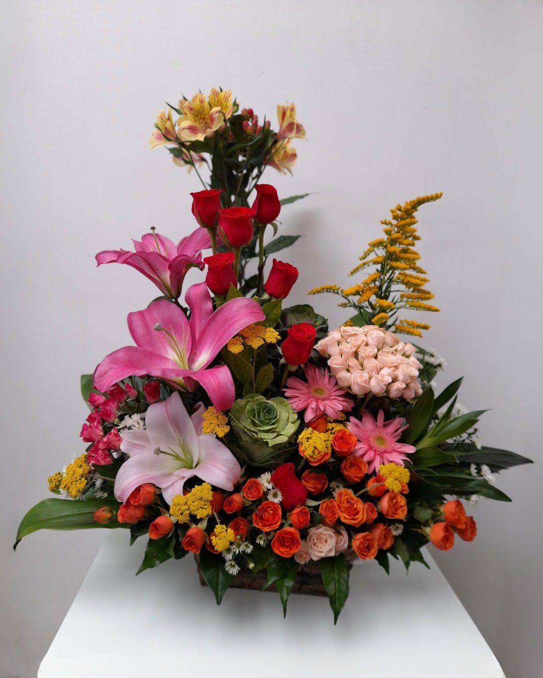 BCG-034 CARNAVAL CERÁMICA LIRIOS GERBERAS VIBRANTE