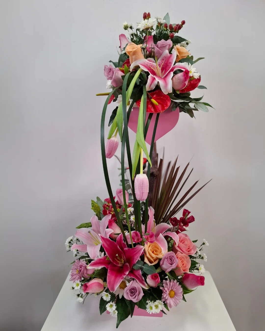 PRS-764 RUBÍ CORAZÓN LIRIOS ROSADOS TOPIARIO | PRS-764