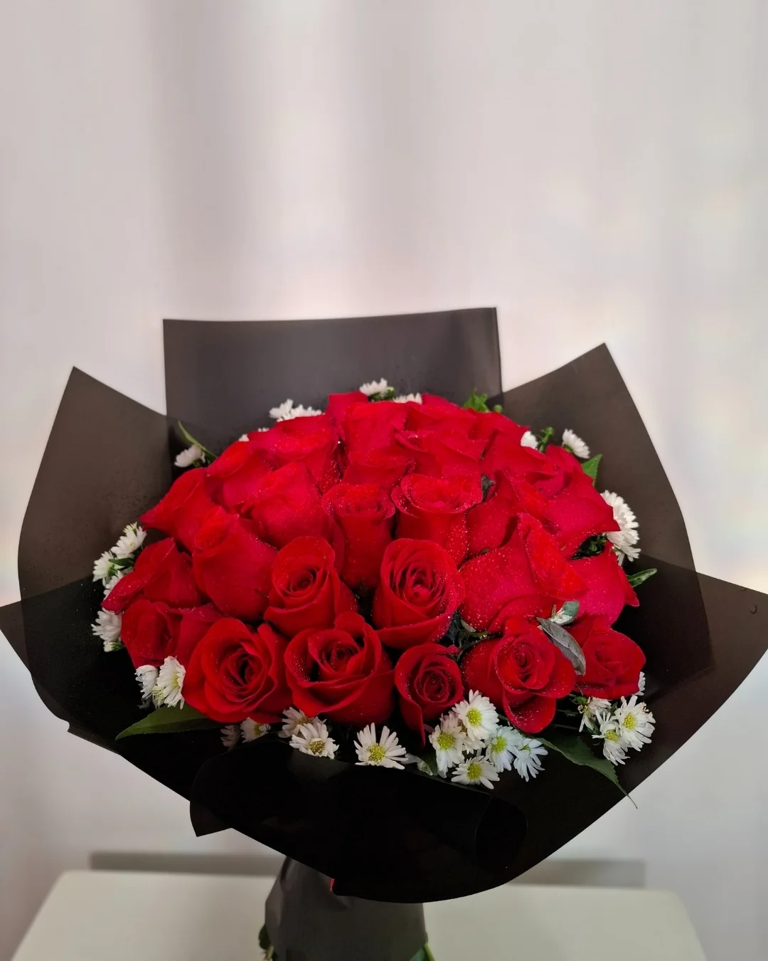 PRS-939 NOCTURNA RAMO ROSAS ROJAS ELEGANTE | PRS-939