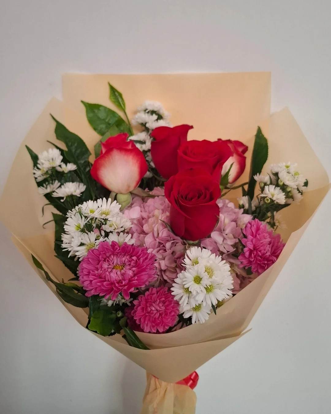 LUMINA RAMO ROSAS ROJAS HORTENSIAS | PRS-965